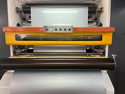 Triplex Solventless Laminator, A400-3V